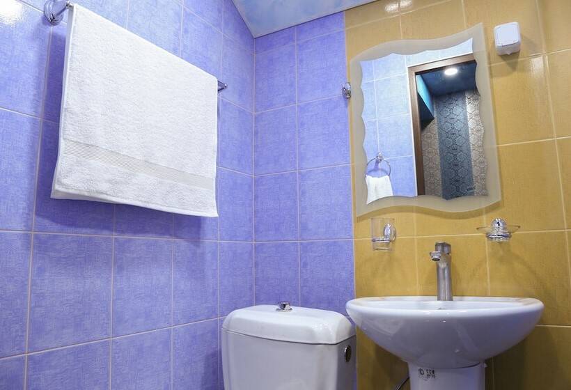 StandaardKamer, Lovely Hotel In Centre