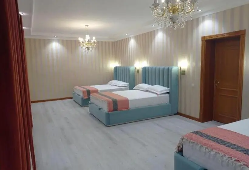 Deluxe Kolmen Hengen Huone, Comfortable Home Stay