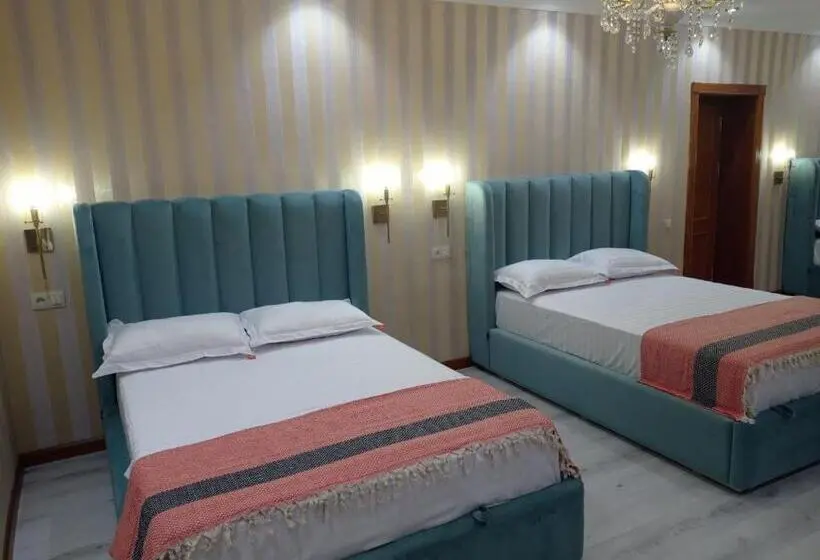 Deluxe Kolmen Hengen Huone, Comfortable Home Stay