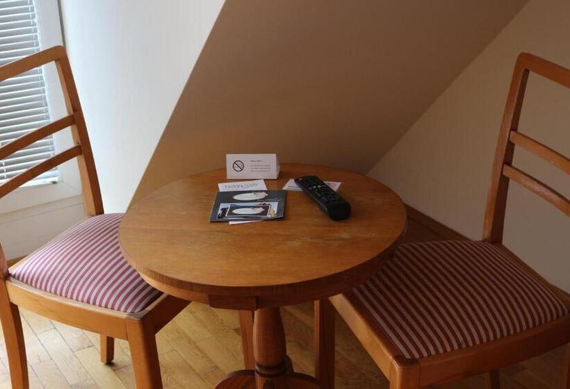 标准间带阳台, Gästehaus Kirschgarten