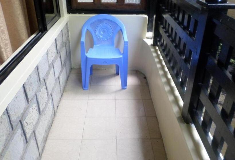 اتاق استاندارد یک نفره, Vienna Woods Hotel Nakuru