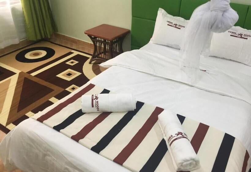 اتاق سوپریور یک تخته, Vienna Woods Hotel Nakuru