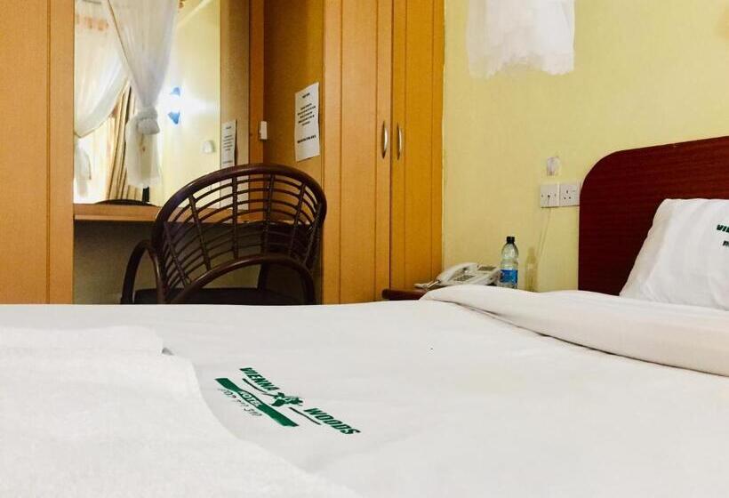 اتاق سوپریور با چشم‌انداز باغ, Vienna Woods Hotel Nakuru