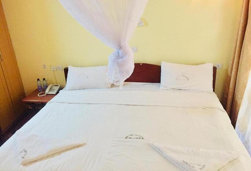 اتاق سوپریور با چشم‌انداز باغ, Vienna Woods Hotel Nakuru