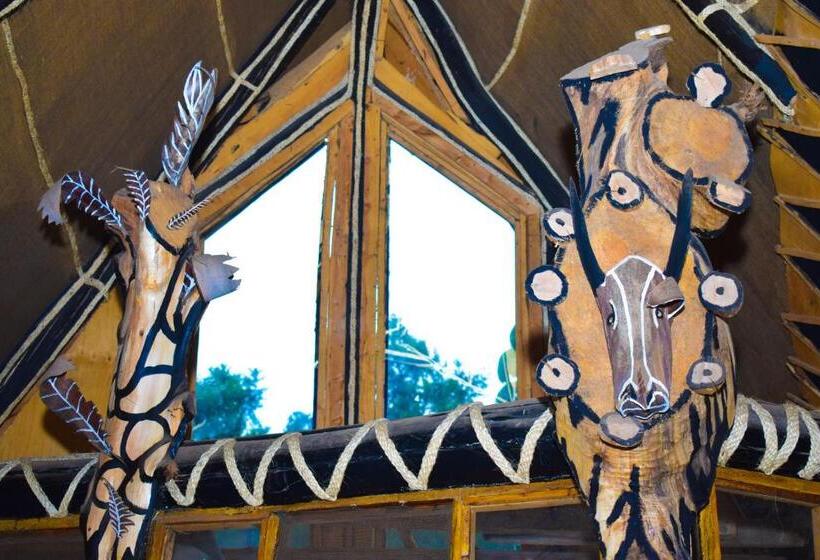 اتاق سوپریور با چشم‌انداز باغ, Vienna Woods Hotel Nakuru