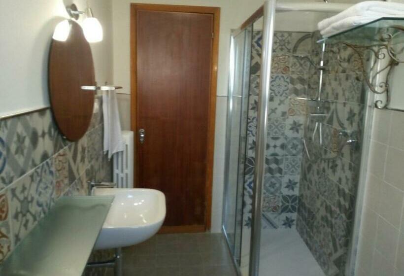 חדר דלוקס, Relais Del Borgo