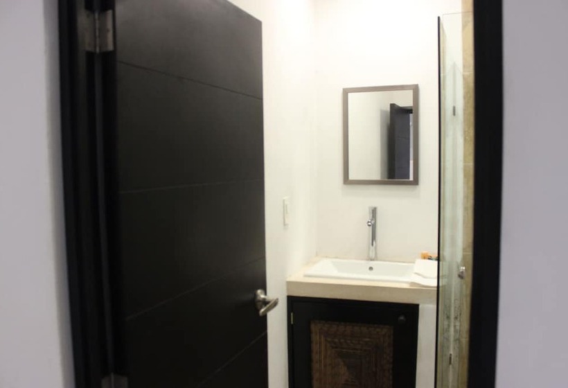 디럭스 룸, Celin