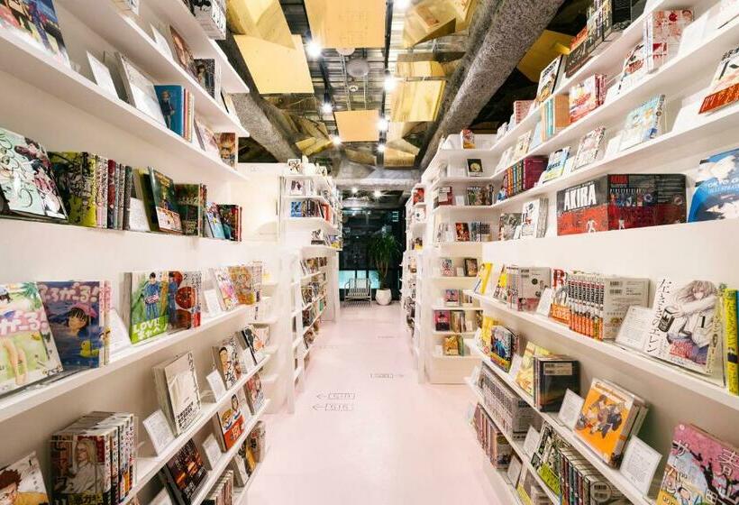Кровать в Общей Комнате, Manga Art Hotel, Tokyo