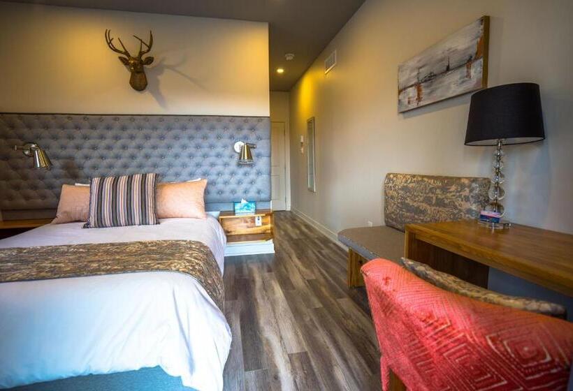 Номер Стандарт с Балконом, Le Bellevue Modern Lodge