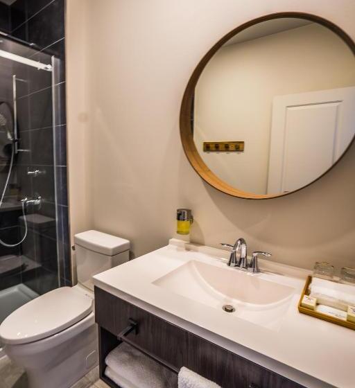 Номер Стандарт с Балконом, Le Bellevue Modern Lodge