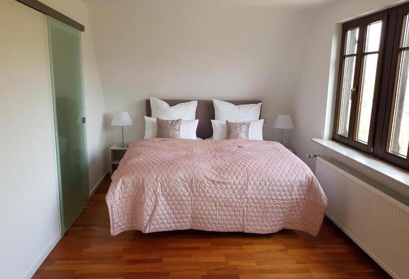 套房, Oberwaldhaus