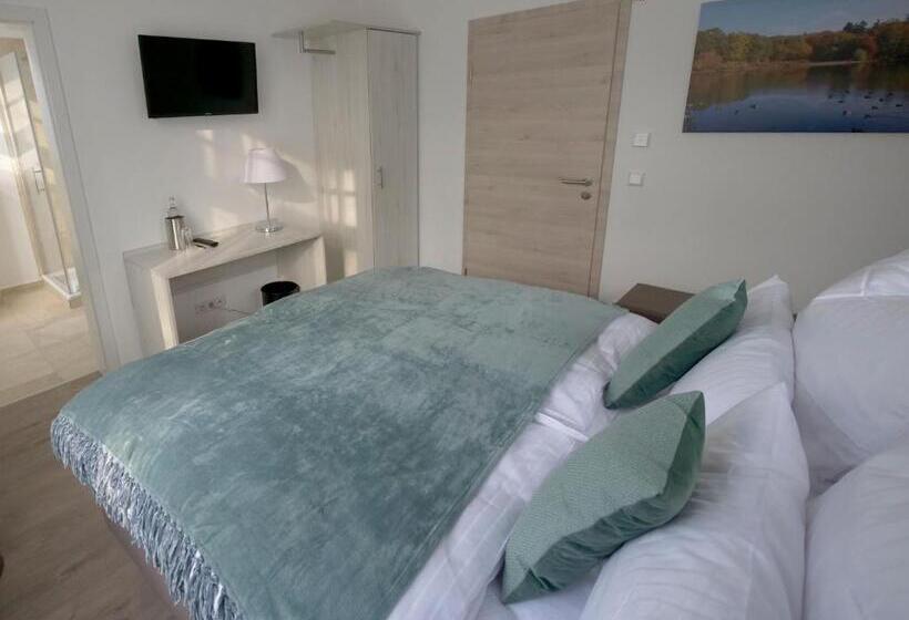 标准间, Oberwaldhaus