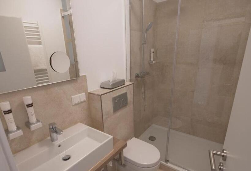 标准间, Oberwaldhaus