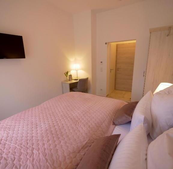 标准间, Oberwaldhaus