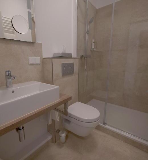 套房, Oberwaldhaus