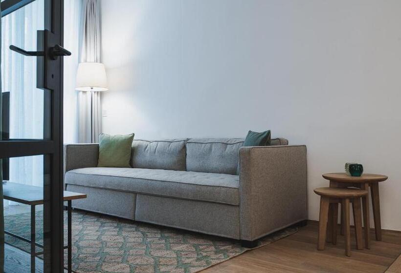 Апартаменты 1 Спальня с Террасой, Kuntino Suites