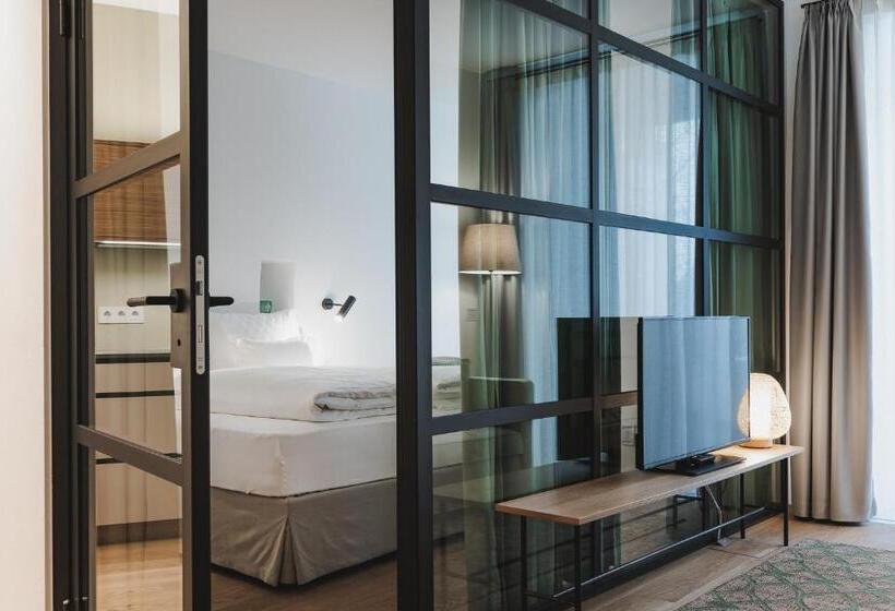 Апартаменты 1 Спальня с Террасой, Kuntino Suites