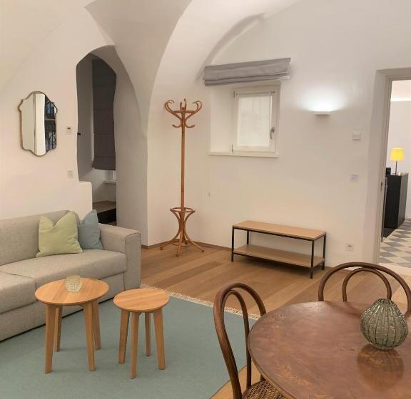 Апартаменты 1 Спальня, Kuntino Suites