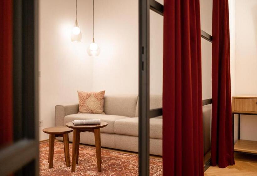 آپارتمان 2 خوابه, Kuntino Suites