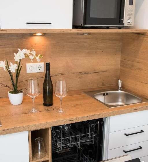 Апартаменты 1 Спальня с Видом, Your Home City Apartment In Kufstein