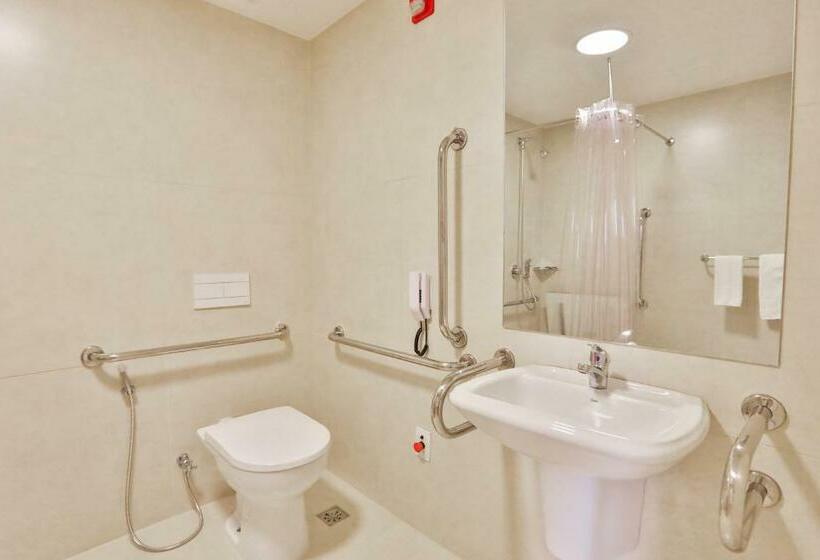 장애인을 위한 스탠다드 룸, Blue Tree Jaguariuna