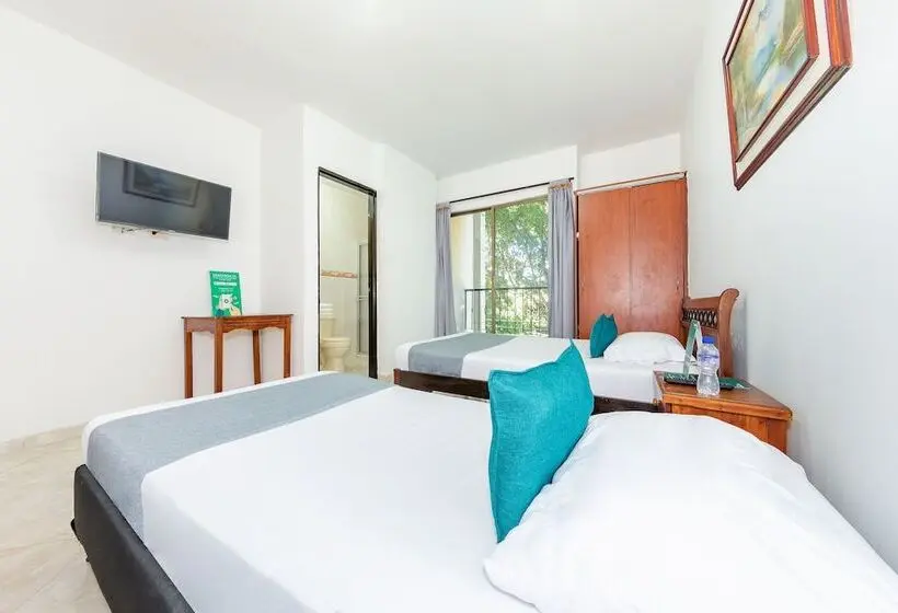 اتاق استاندارد, Ayenda 1228 Balcones De La 70
