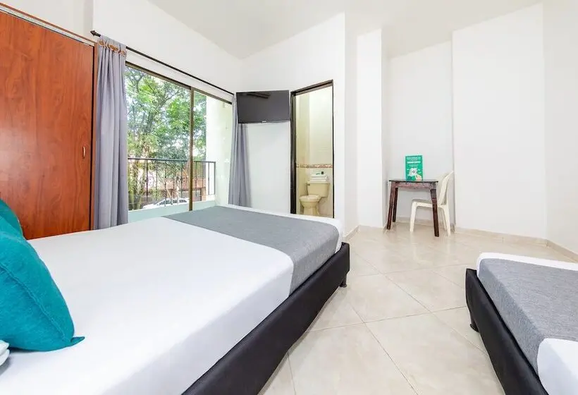 اتاق استاندارد سه نفره, Ayenda 1228 Balcones De La 70