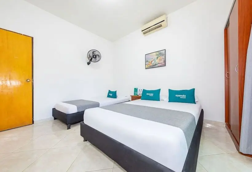 اتاق استاندارد سه نفره, Ayenda 1228 Balcones De La 70