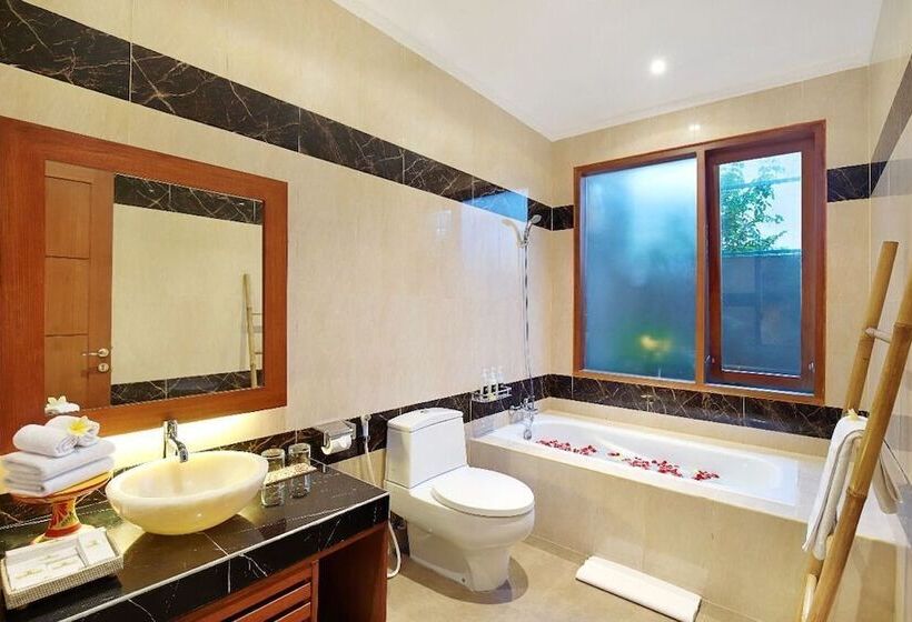 Вилла 3 Спальни, Kubu Gwk Resort