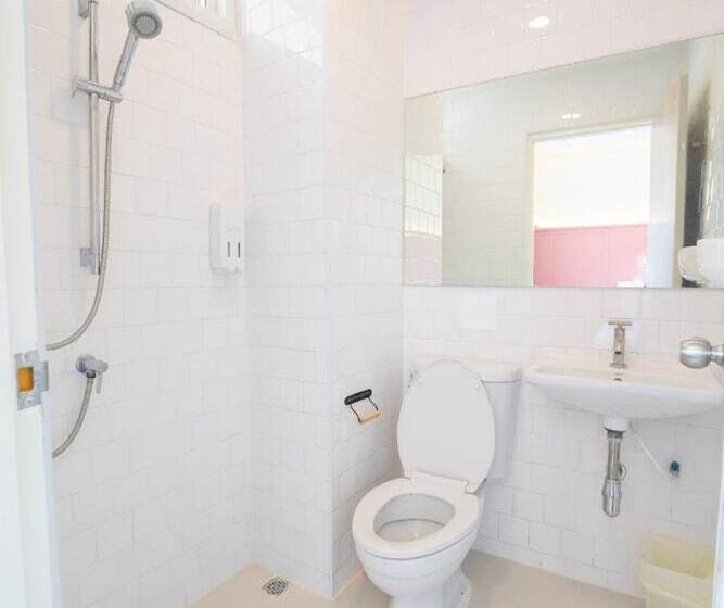 اتاق استاندارد یک نفره, Spacy Bkk