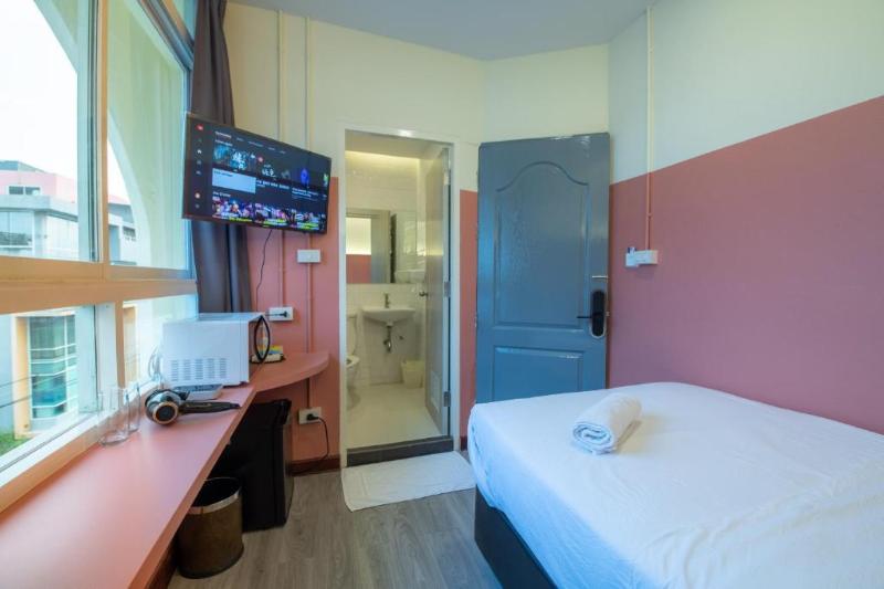 اتاق استاندارد یک نفره, Spacy Bkk