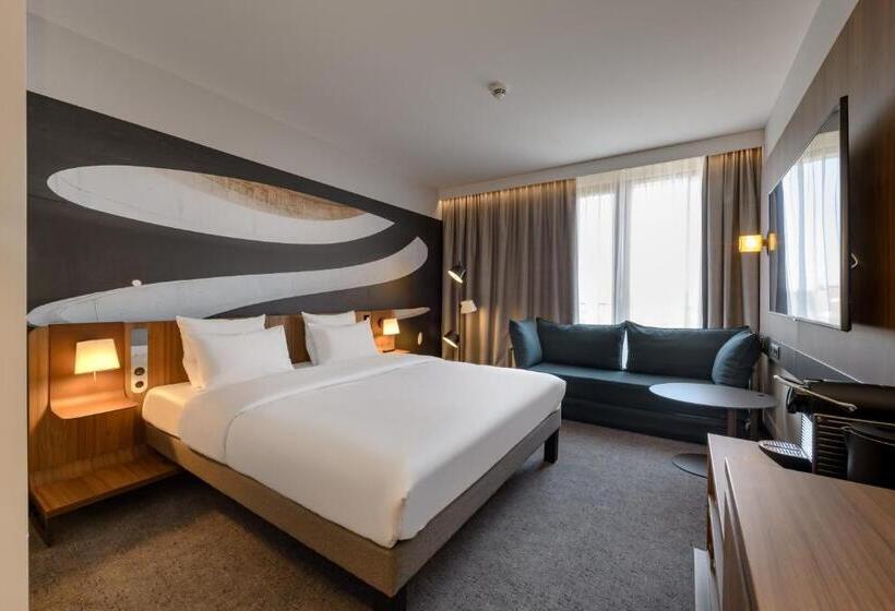 Номер Superior, Novotel Regensburg Zentrum