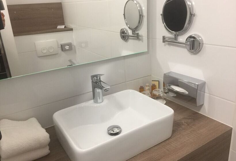 Классический номер с видом на горы, Best Western Le Vauban