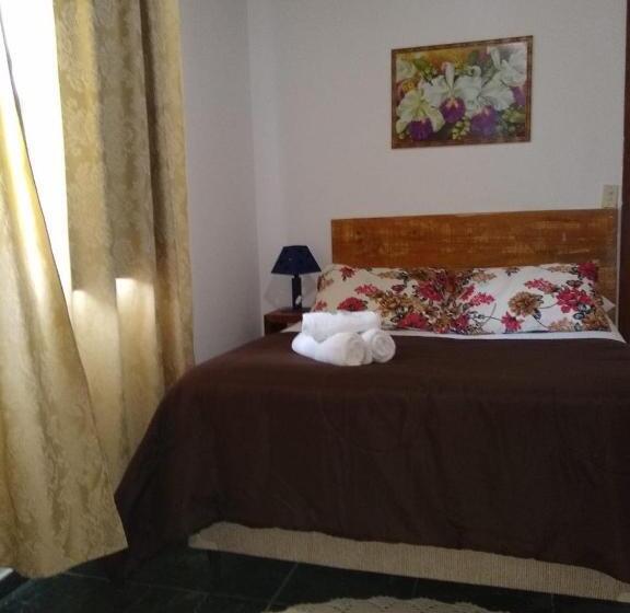 带按摩浴盆的套房, Pousada Chiclé Penedo