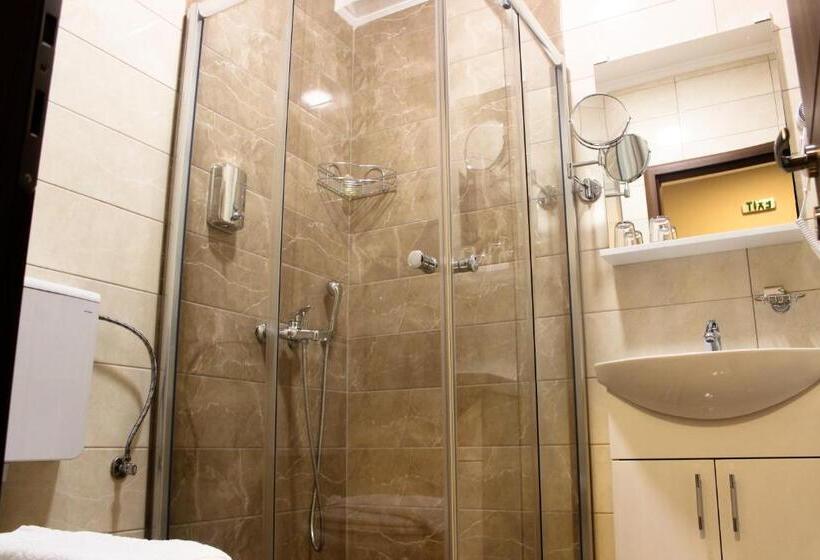 آپارتمان 1 خوابه, Boulevard Apartments