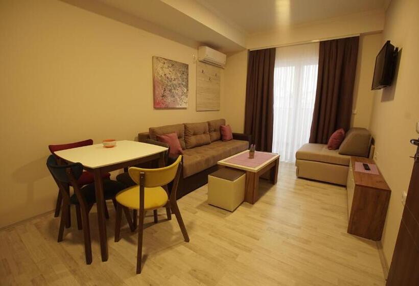 آپارتمان لوکس 1 خوابه, Boulevard Apartments