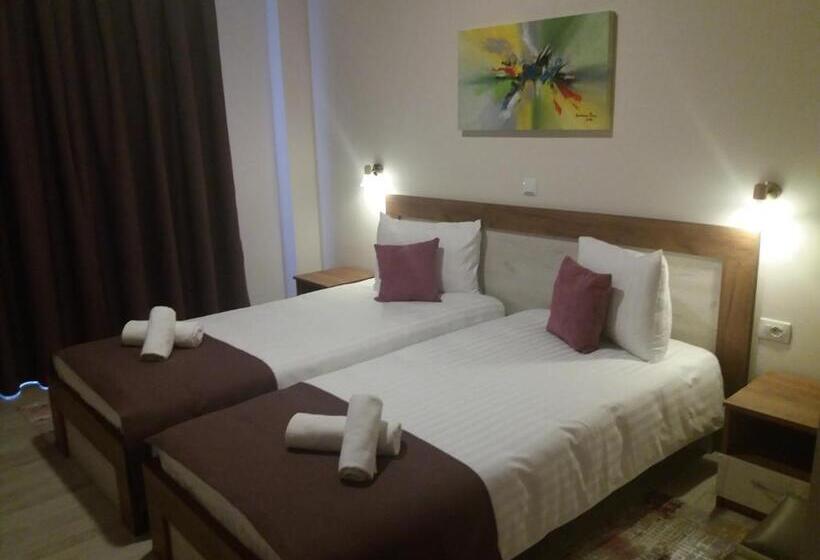 اتاق استاندارد, Boulevard Apartments