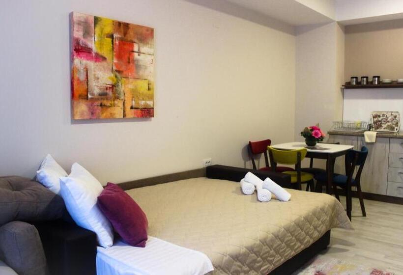 آپارتمان 1 خوابه, Boulevard Apartments