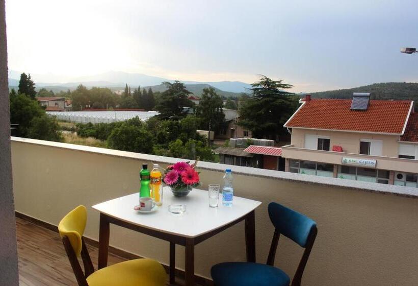 آپارتمان لوکس 1 خوابه, Boulevard Apartments