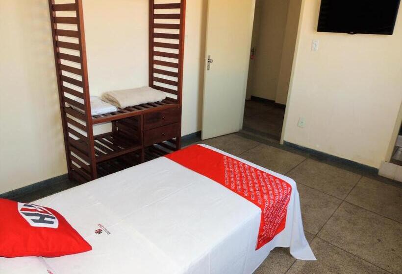 Quarto Estandar Individual, Líder