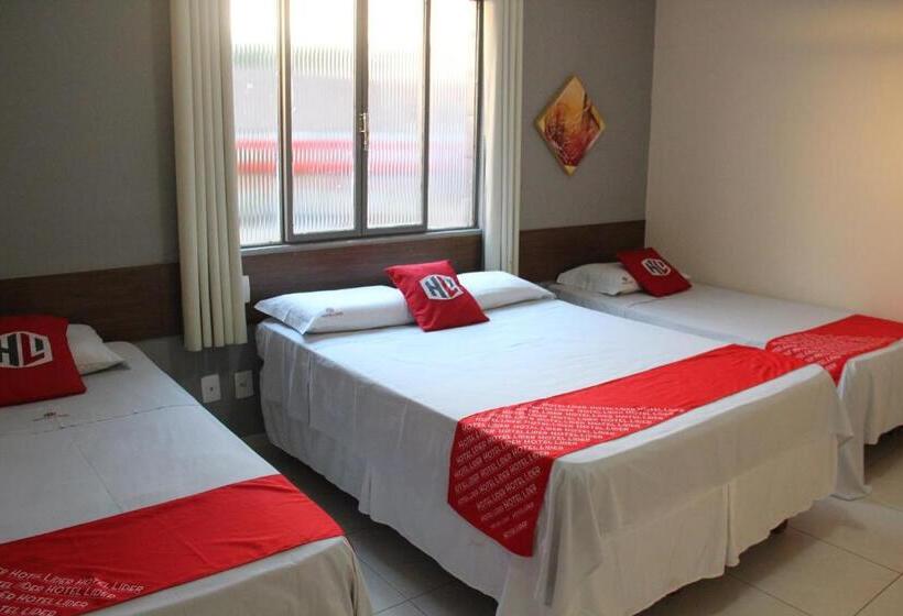 Quarto Quádruplo Economy, Líder