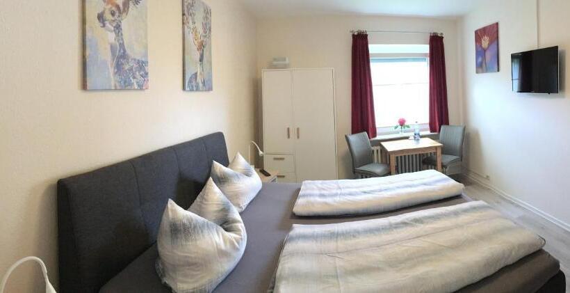 스탠다드 룸, Mertens