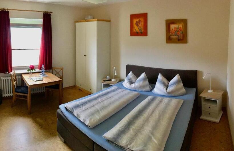 스탠다드 룸, Mertens