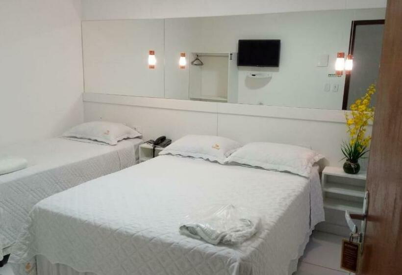 غرفة قياسية ثلاثية, Pousada Dos Cabanos