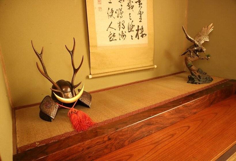 سرير فى غرفة مشتركه, Hostel Jumpu Manpan