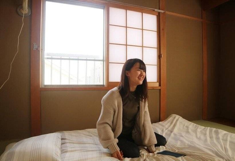 غرفة قياسية ثلاثية, Hostel Jumpu Manpan