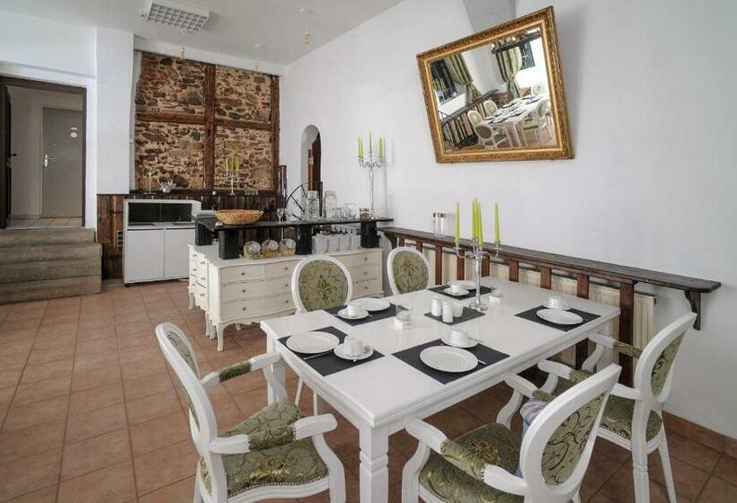 デラックスルーム, Designpension Traumschloss Hotel Garni