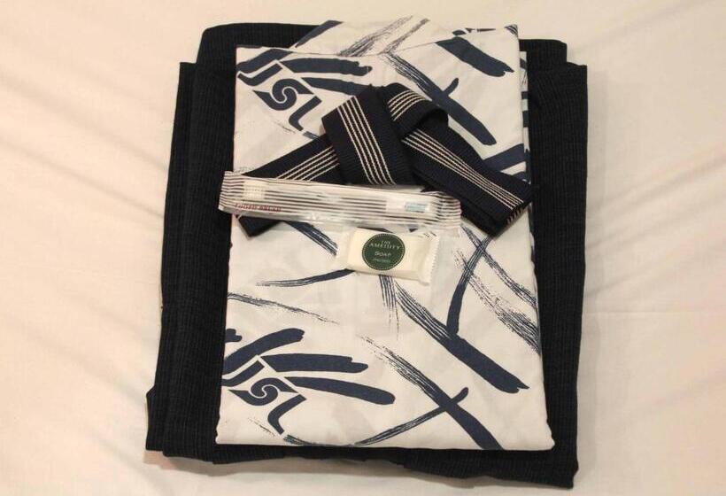 Номер Стандарт Трехместный, Ab Shiga