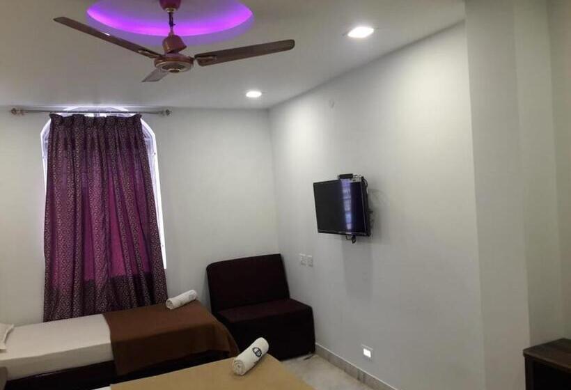 غرفة ديلوكس ثلاثية, Ramco Residency A/c