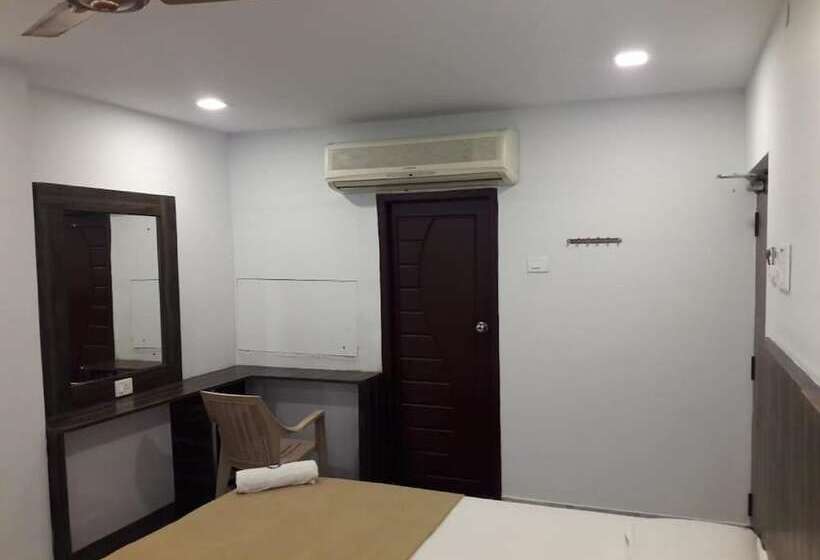 Номер Deluxe, Ramco Residency A/c